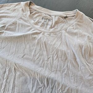 Rhone Reign Short Sleeve Training Tee Mens Large Grey Raglan Workout Shirt L